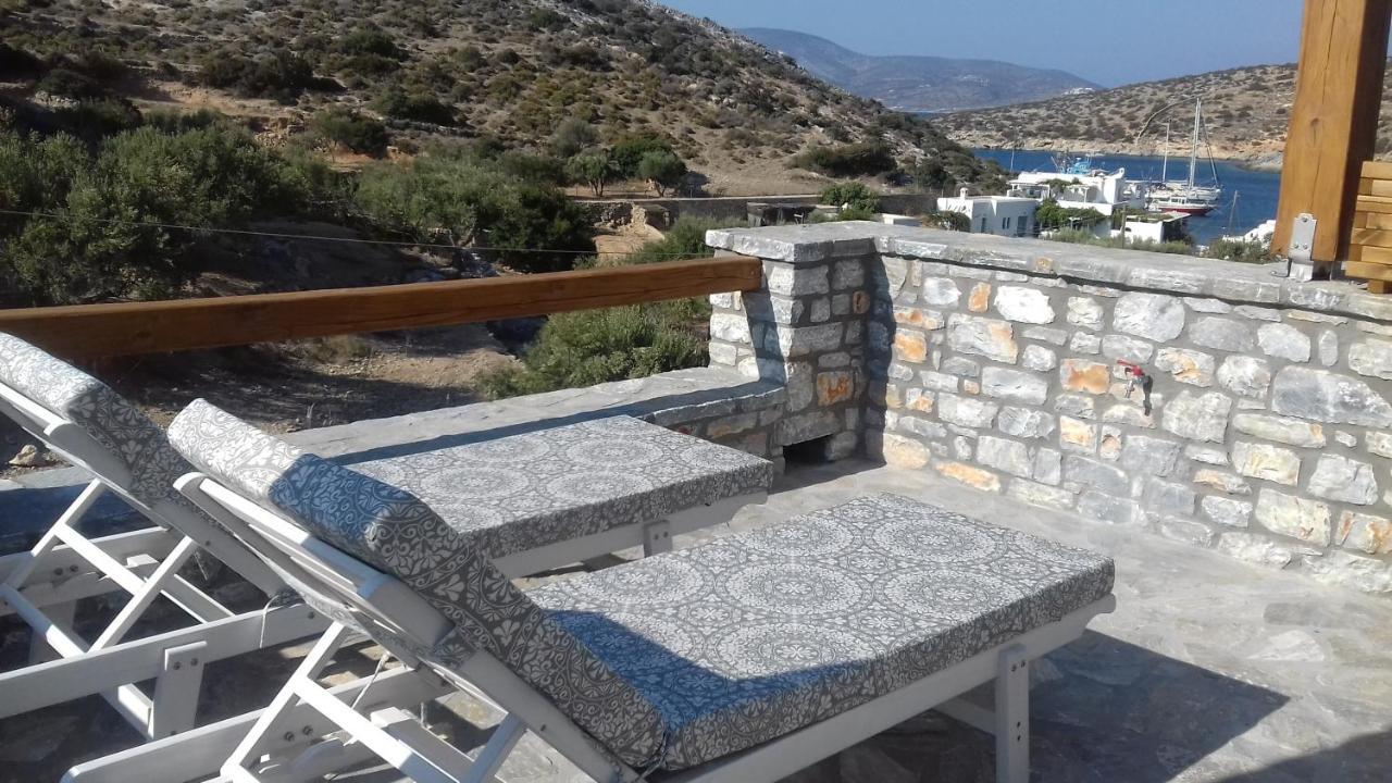 Notos Villa Schoinoussa エクステリア 写真