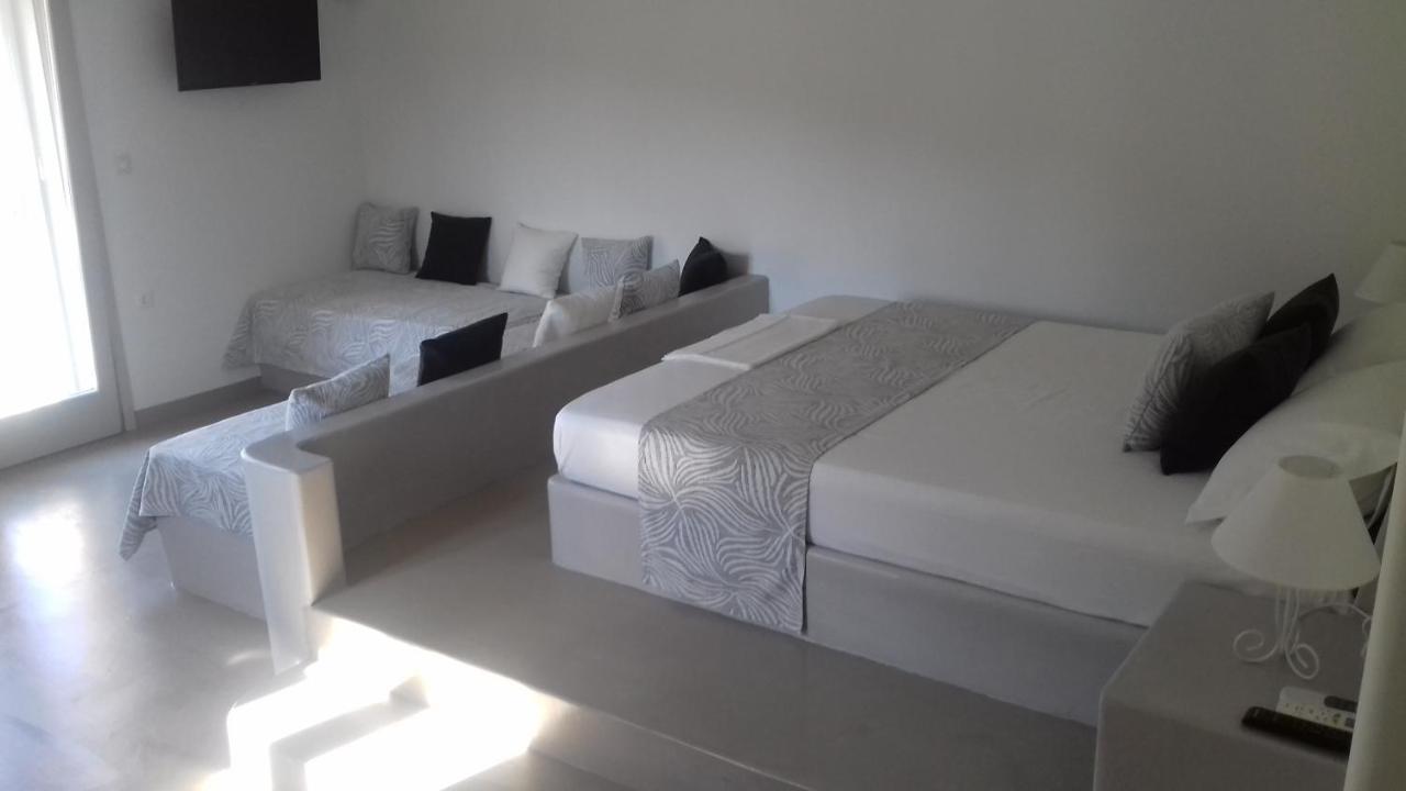 Notos Villa Schoinoussa エクステリア 写真